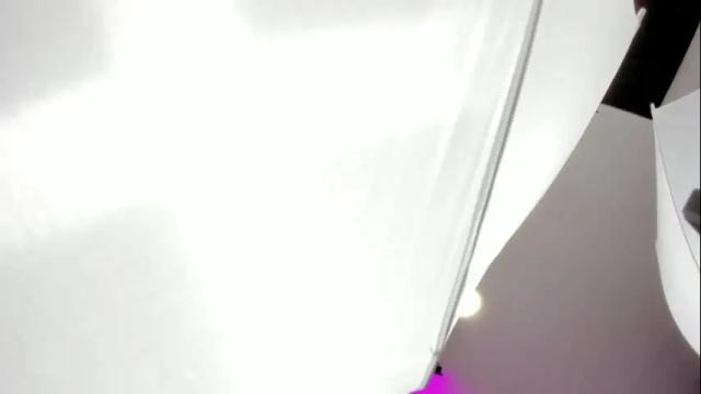 Image 2 of oriana_guzman Stream on Chaturbate on 1 month ago