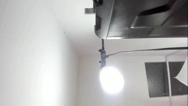 Image 10 of oriana_guzman Stream on Chaturbate on 20 days ago