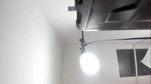 Image 11 of oriana_guzman Stream on Chaturbate on 20 days ago