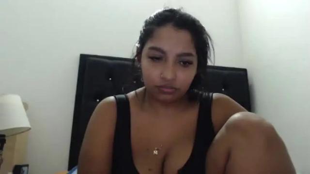 Image 2 of oriana_ston Stream on Chaturbate on 14 months ago