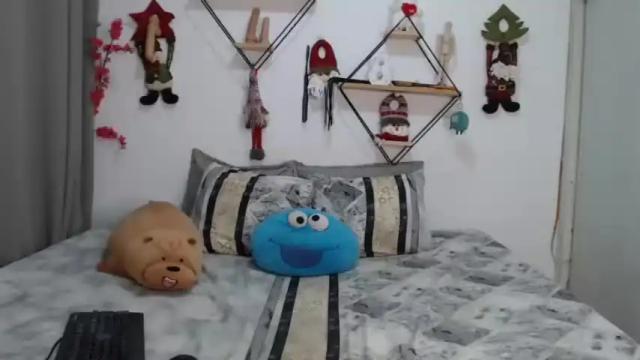 Image 7 of orimoreti Stream on Chaturbate on 18 months ago