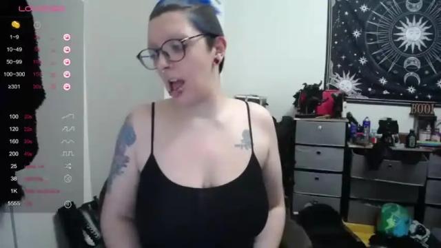 Thumbnail 1, orphyx's Stream at Chaturbate, 18 months ago