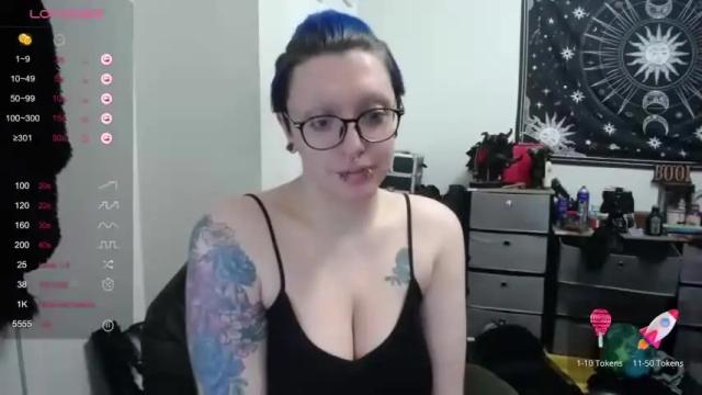 Image 2 of orphyx Stream on Chaturbate on 18 months ago