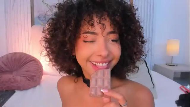 Thumbnail 2, oshun_25's Stream at Chaturbate, 1 month ago