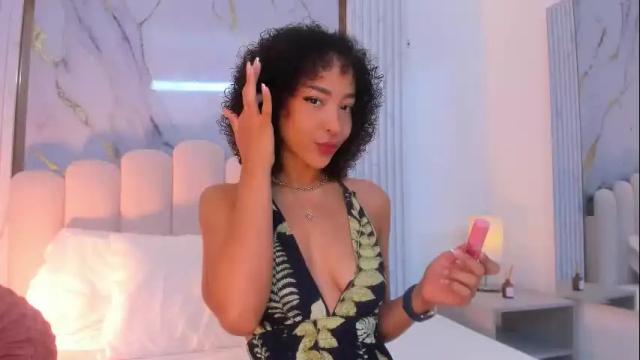 Image 2 of oshun_25 Stream on Chaturbate on 14 days ago