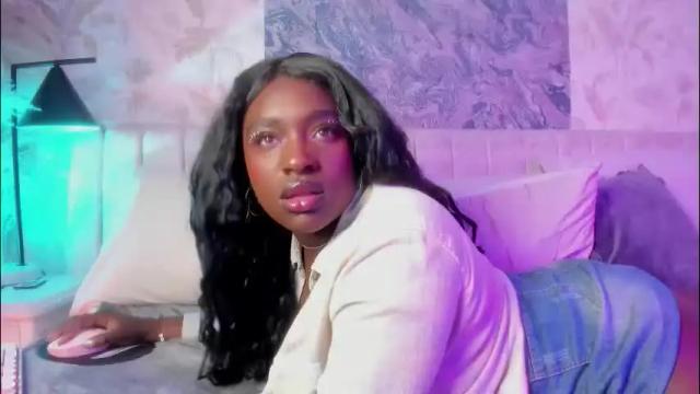 Image 2 of oshunnn Stream on Chaturbate on 4 months ago