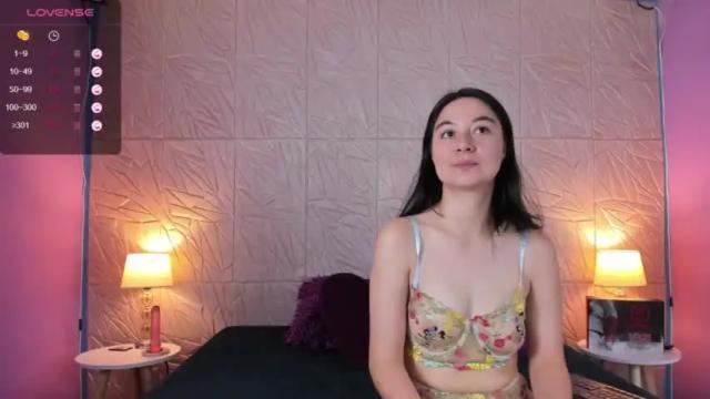 Image 3 of osiris_dreams_ Stream on Chaturbate on 15 months ago