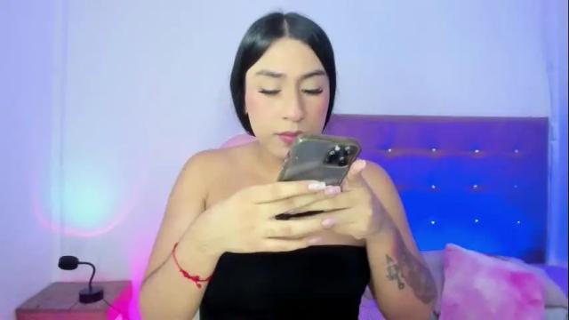 Image 3 of osoriomariaf Stream on Chaturbate on 1 month ago