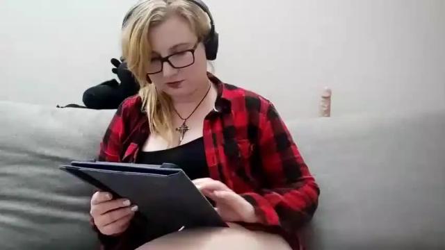 Image 6 of otter_love Stream on Chaturbate on 20 months ago