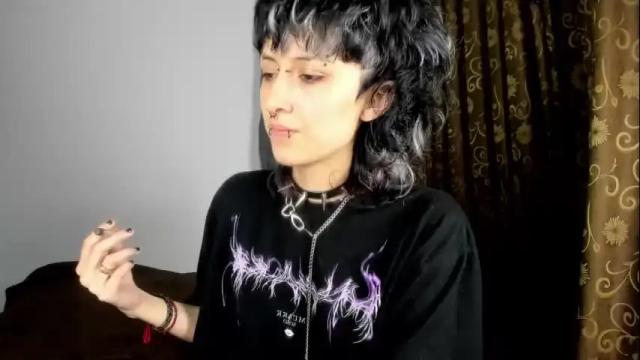 Image 2 of ottoyan_ Stream on Chaturbate on 1 month ago