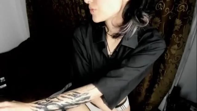 Image 12 of ottoyan_ Stream on Chaturbate on 1 month ago