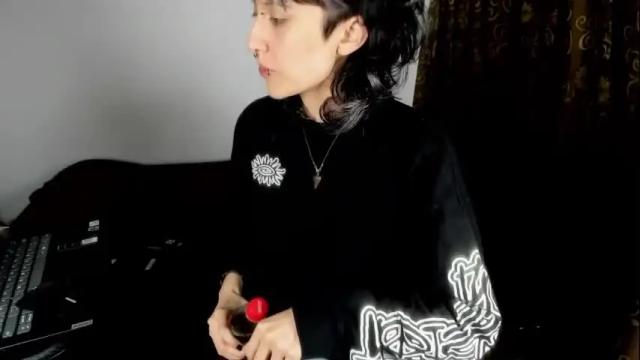 Image 8 of ottoyan_ Stream on Chaturbate on 1 month ago