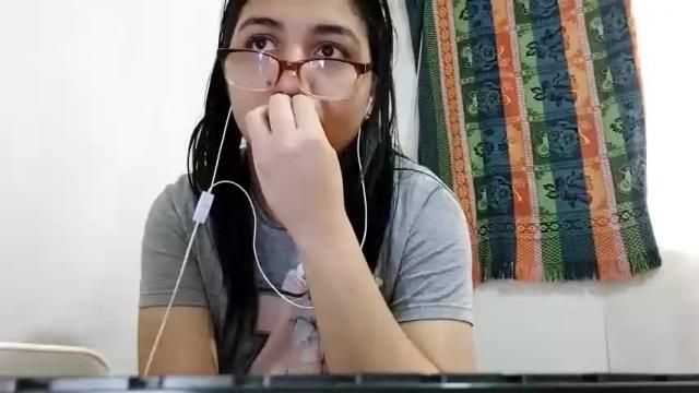 Image 6 of our_moon_95 Stream on Chaturbate on 19 months ago