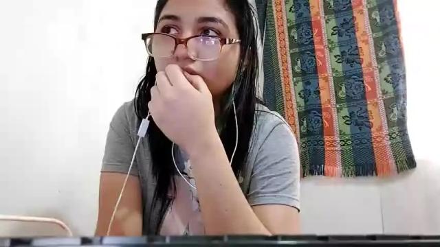 Image 7 of our_moon_95 Stream on Chaturbate on 19 months ago