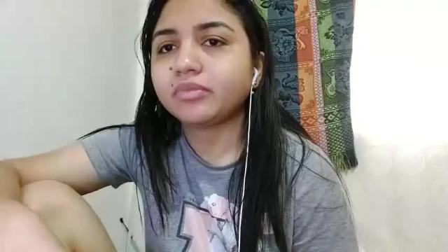 Image 2 of our_moon_95 Stream on Chaturbate on 19 months ago