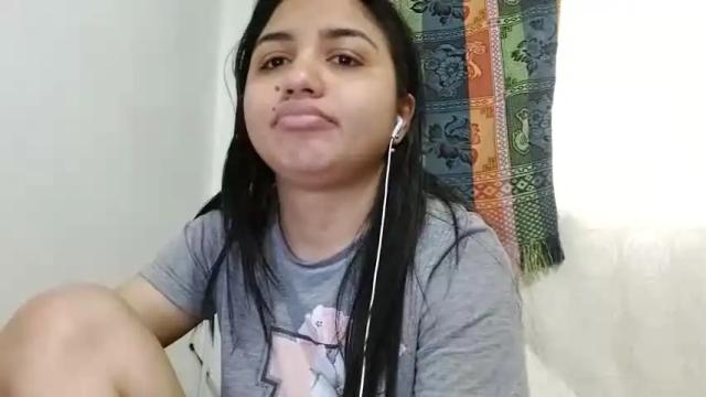 Image 3 of our_moon_95 Stream on Chaturbate on 19 months ago