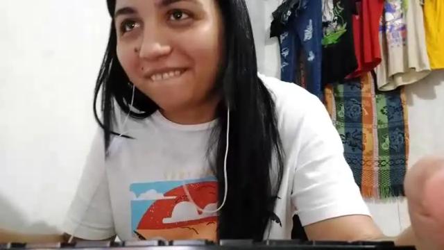 Image 3 of our_moon_95 Stream on Chaturbate on 19 months ago