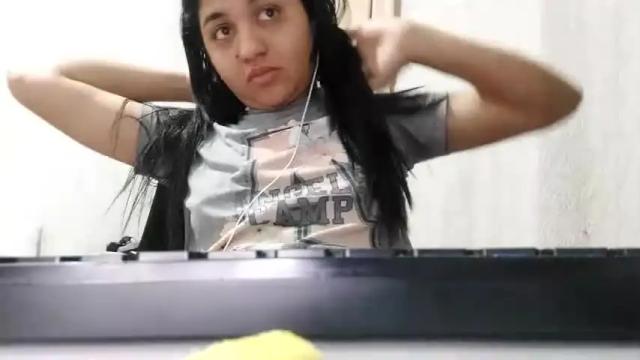 Image 4 of our_moon_95 Stream on Chaturbate on 18 months ago