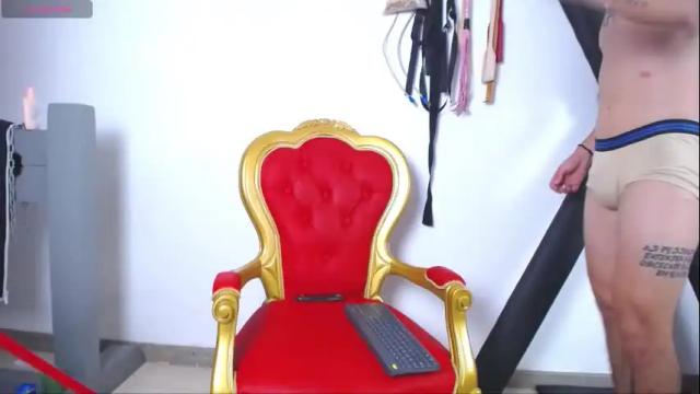 Image 10 of owen_scarlet Stream on Chaturbate on 1 month ago