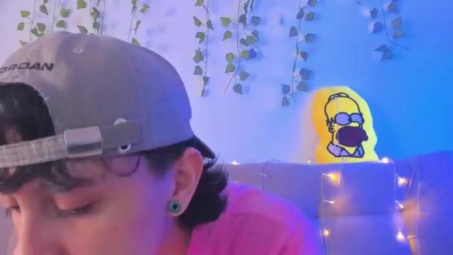 Image 8 of owenfoxx1 Stream on Chaturbate on 18 months ago