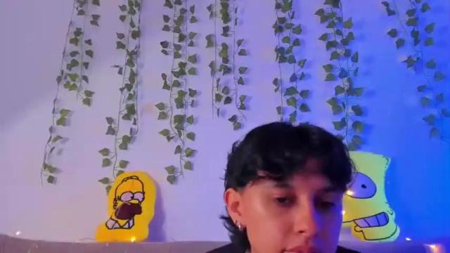 Image 6 of owenfoxx1 Stream on Chaturbate on 18 months ago
