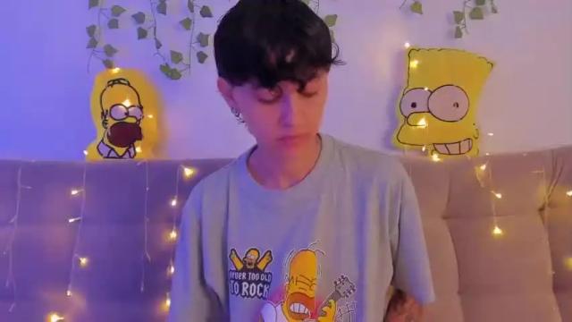 Image 3 of owenfoxx1 Stream on Chaturbate on 17 months ago