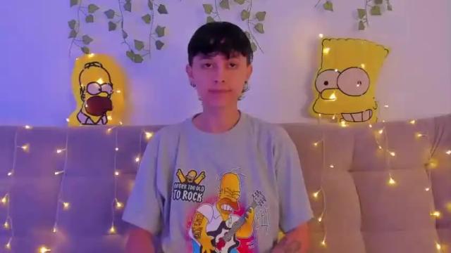 Image 4 of owenfoxx1 Stream on Chaturbate on 17 months ago