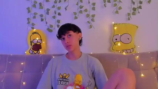 Image 7 of owenfoxx1 Stream on Chaturbate on 17 months ago