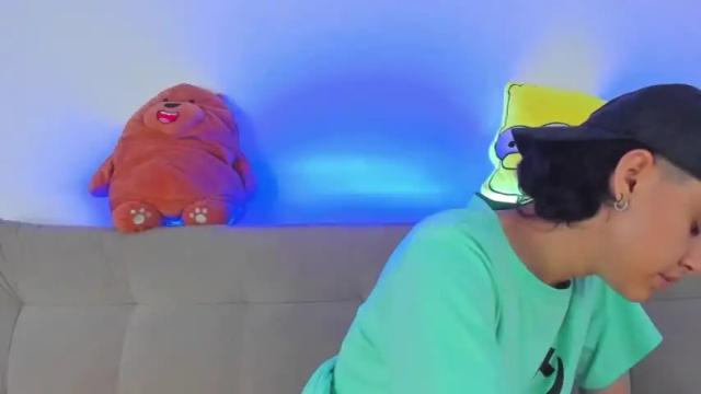 Image 11 of owenfoxx1 Stream on Chaturbate on 14 months ago