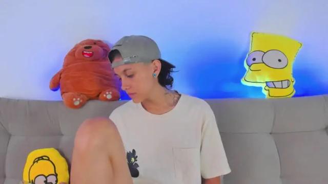 Image 12 of owenfoxx1 Stream on Chaturbate on 14 months ago
