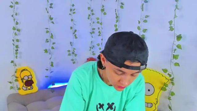 Image 4 of owenfoxx1 Stream on Chaturbate on 14 months ago