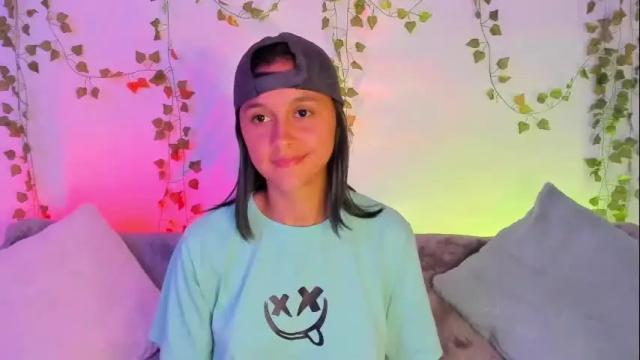 Image 3 of owenfoxx1 Stream on Chaturbate on 7 months ago