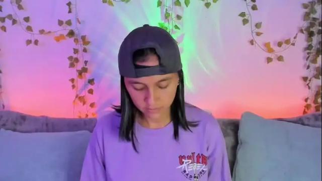 Image 3 of owenfoxx1 Stream on Chaturbate on 7 months ago