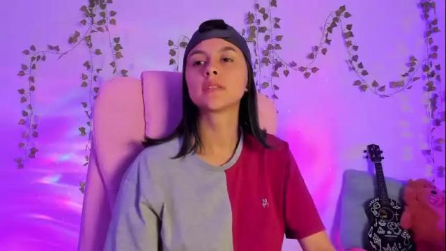 Image 10 of owenfoxx1 Stream on Chaturbate on 6 months ago