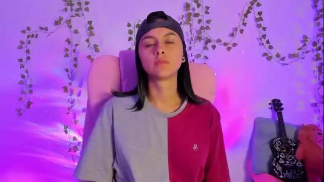 Image 2 of owenfoxx1 Stream on Chaturbate on 6 months ago