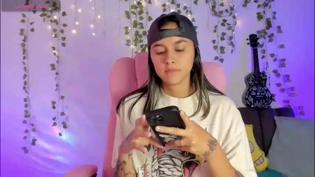 Image 12 of owenfoxx1 Stream on Chaturbate on 2 months ago