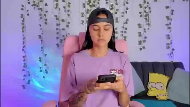 Image 2 of owenfoxx1 Stream on Chaturbate on 2 months ago