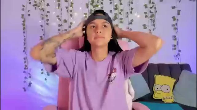 Thumbnail 3, owenfoxx1's Stream at Chaturbate, 2 months ago