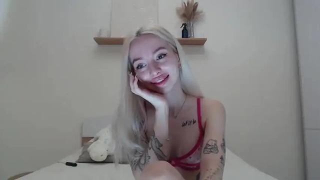 Thumbnail 3, oxsashabloomxo's Stream at Chaturbate, 13 months ago