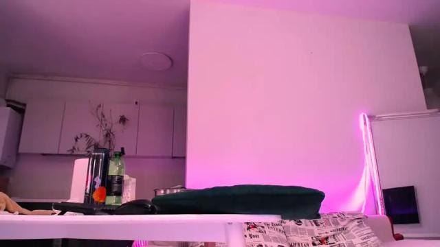 Image 7 of oxxxy__ Stream on Chaturbate on 1 month ago