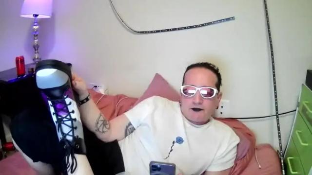 Thumbnail 1, ozonenever's Stream at Chaturbate, 16 months ago