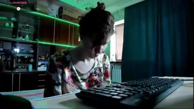 Image 11 of pa1e_pr1ncess Stream on Chaturbate on 1 month ago