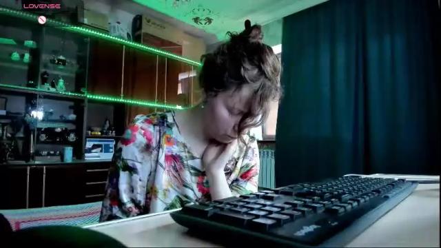 Image 7 of pa1e_pr1ncess Stream on Chaturbate on 1 month ago