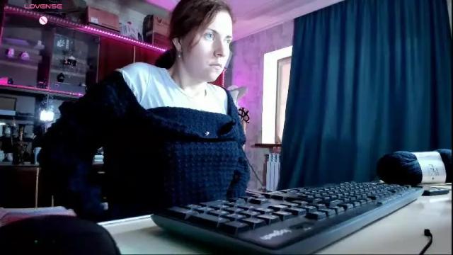 Image 6 of pa1e_pr1ncess Stream on Chaturbate on 1 month ago
