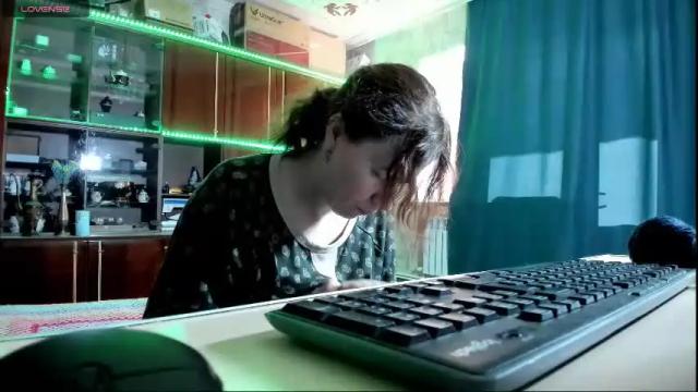 Image 12 of pa1e_pr1ncess Stream on Chaturbate on 1 month ago