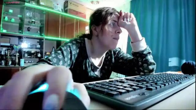 Image 4 of pa1e_pr1ncess Stream on Chaturbate on 1 month ago