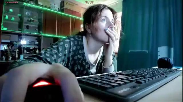 Image 7 of pa1e_pr1ncess Stream on Chaturbate on 1 month ago