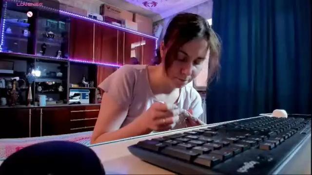Image 2 of pa1e_pr1ncess Stream on Chaturbate on 1 month ago