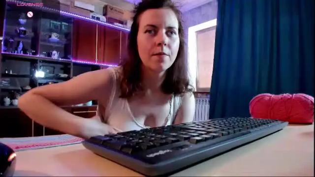 Image 12 of pa1e_pr1ncess Stream on Chaturbate on 1 month ago
