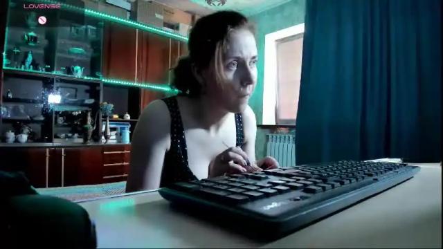 Image 11 of pa1e_pr1ncess Stream on Chaturbate on 26 days ago